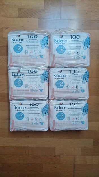 6 paquets de couches Biolane taille 2