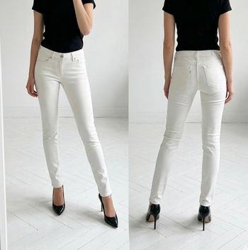 Levi's Slight Curve Skinny