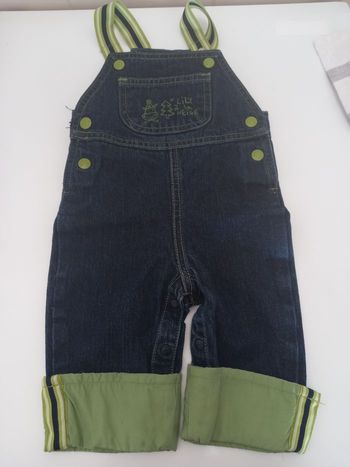 Salopette en jean pour  bebe  fille