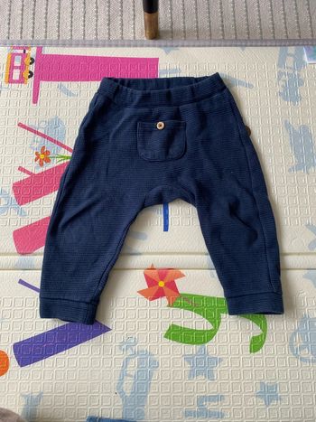 Pantalon tape à l’œil