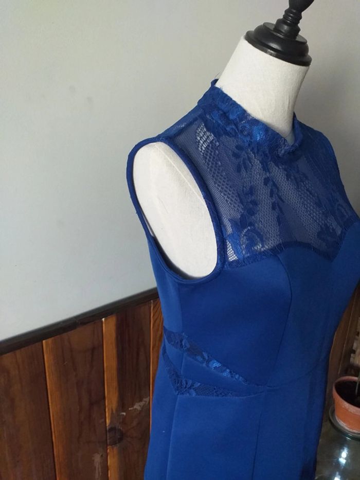 Haut sans manches bleu avec dentelle - photo numéro 4