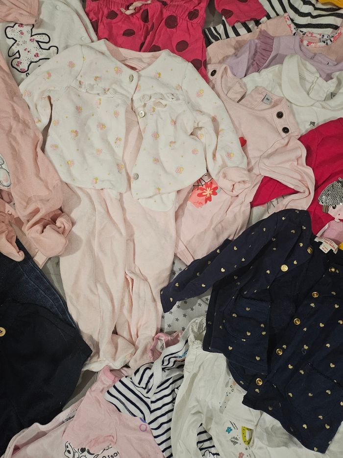 Lots de vêtements 6 mois - photo numéro 6