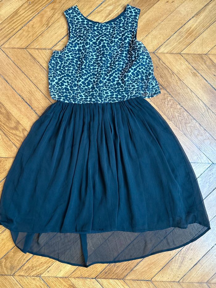 Neuve: robe noir et beige/blanc Esprit taille 10/12 ans - photo numéro 2