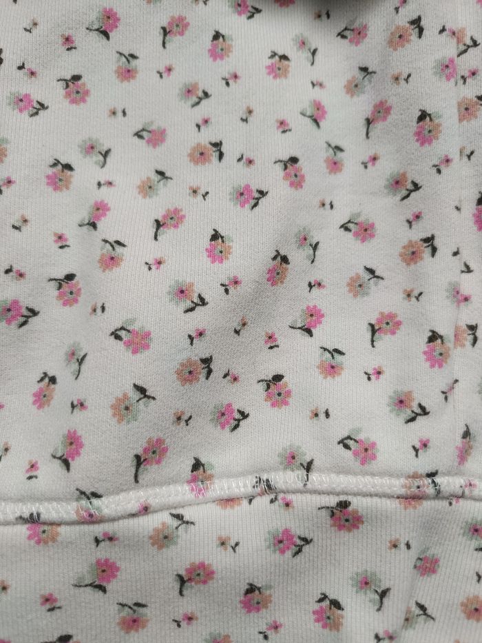 Adorable petit pull Levi's romantic taille XS couleur vanille - photo numéro 10