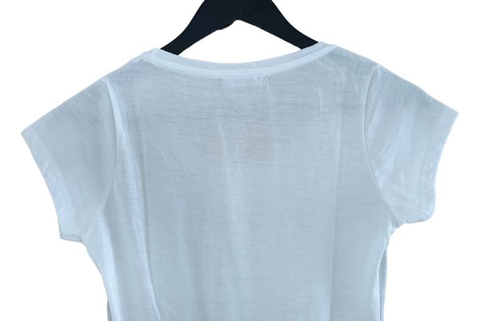 T shirt blanc casse imprime tour eiffel. Ligne a suivre. Taille S / 36 - photo numéro 4