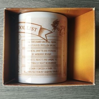 Harry Potter : Mug 300 ml Hogwarts School List Books