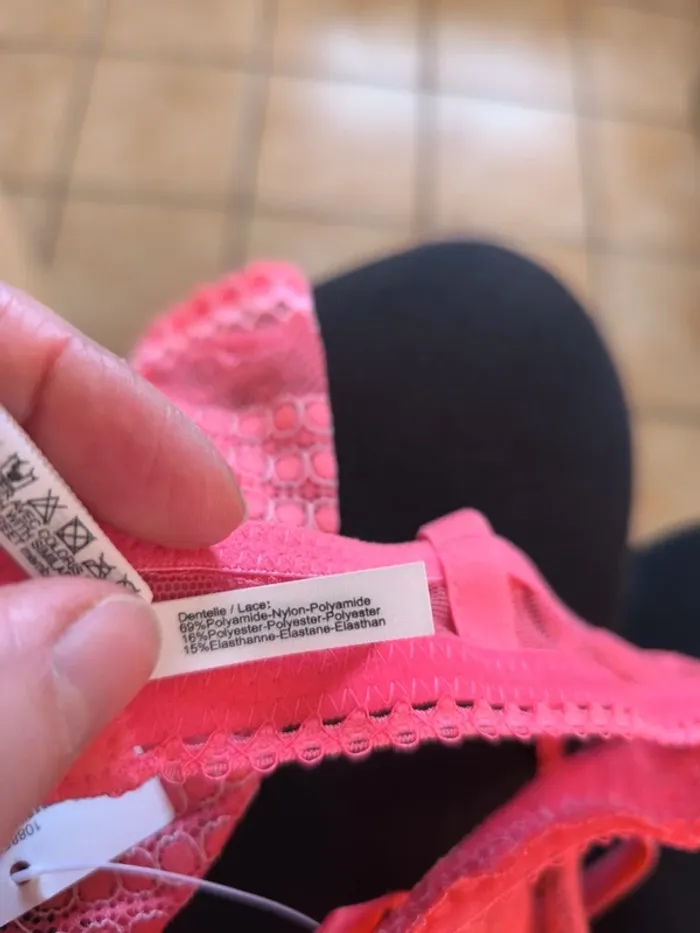 Joli soutien gorge dentelle corail - photo numéro 12