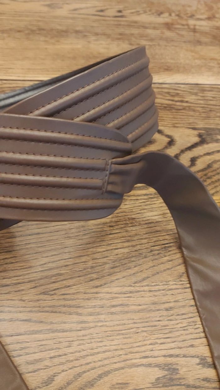 Ceinture marron en similcuir de 75cm - photo numéro 7