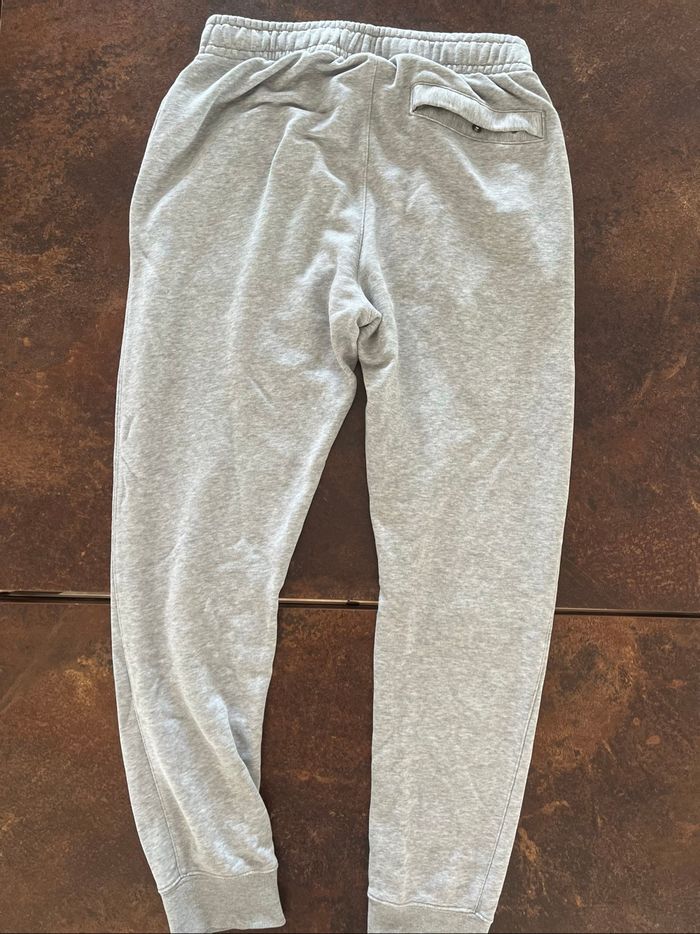 Jogging Nike gris - photo numéro 3