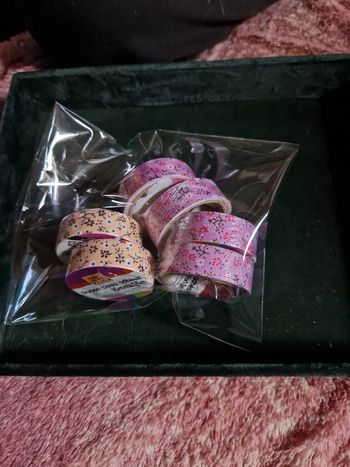 6 rouleaux tissus Adhésifs neufs