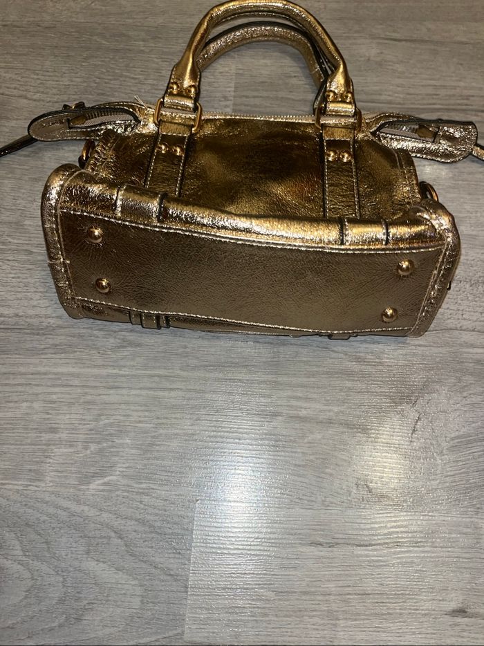 Sac à main doré neuf - photo numéro 4