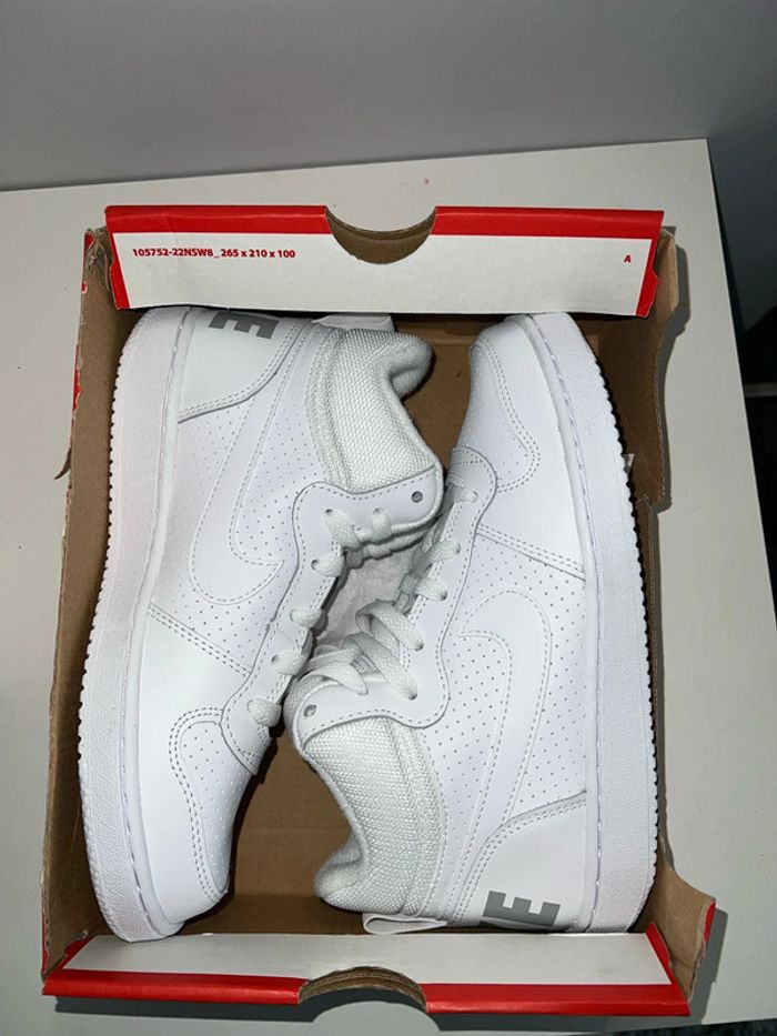 Basket Nike taille 38 unisex - photo numéro 9