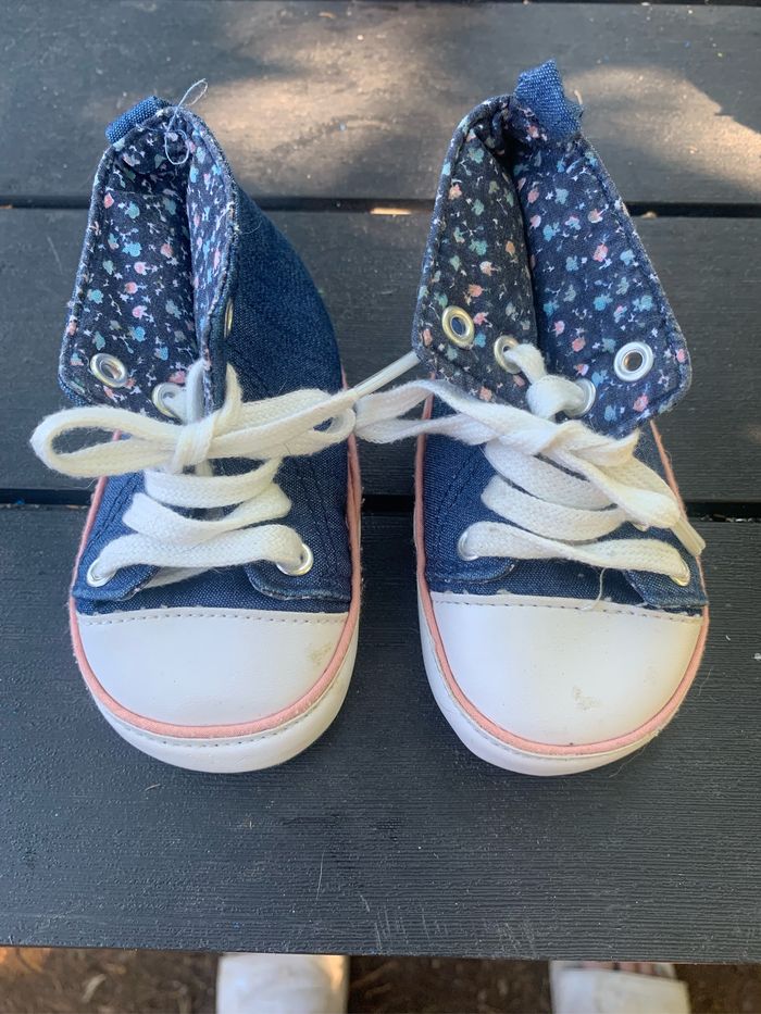 Chaussure bébé fille