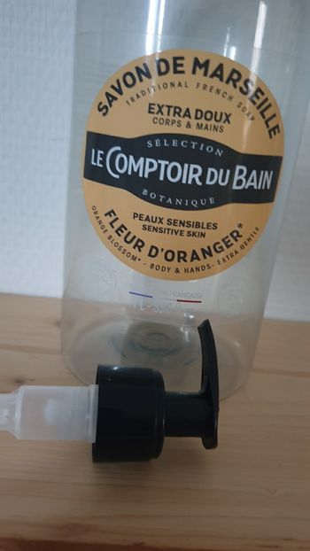 Flacon pompe vide en plastique contenance 1 litre