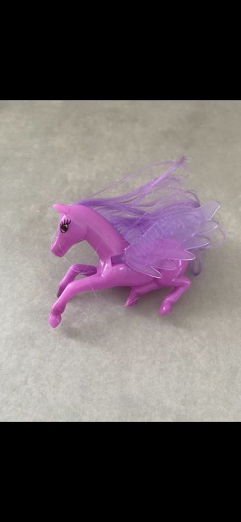 Licorne violette
