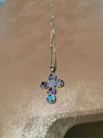 Collier et pendentif spirituel croix chrétienne