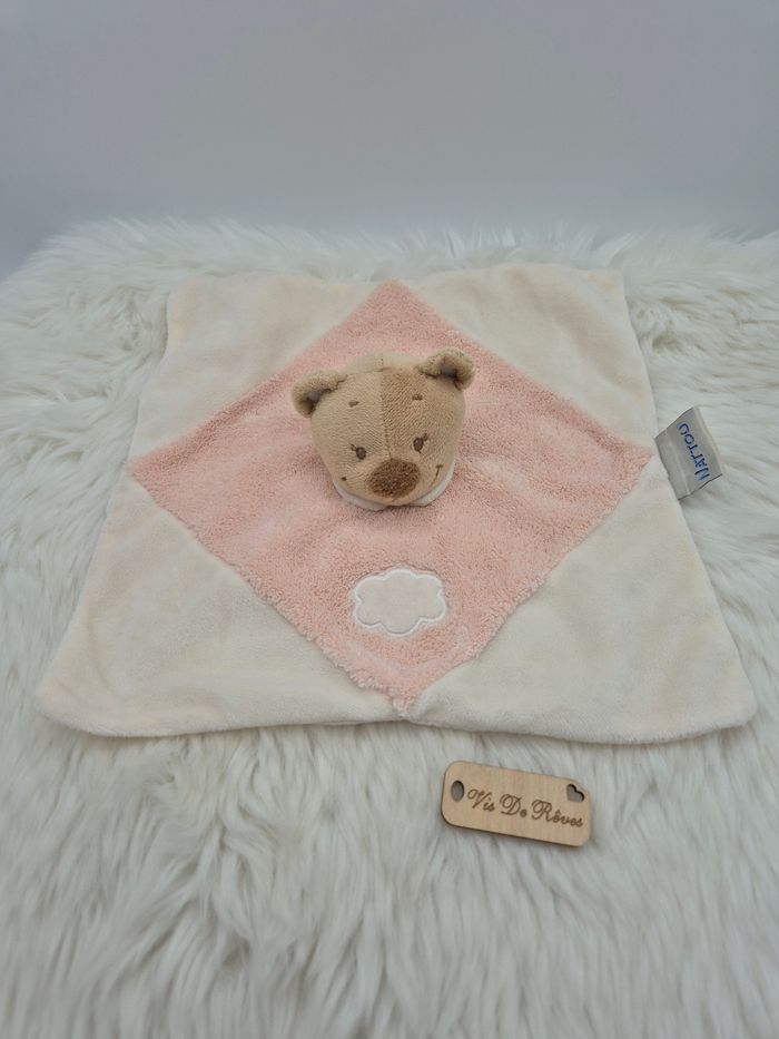 Doudou Plat Carré Ours Chloé et Gilles Nattou