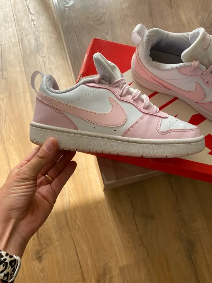 👟 Nike Court Borough Low 2 SE Femme – Rose Irisé & Lacets Pailletés – Pointure 37,5 - photo numéro 3