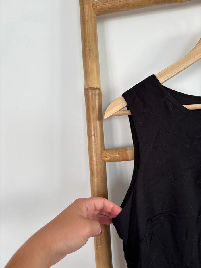 Robe noire avec broderies Camaïeu taille M - photo numéro 4
