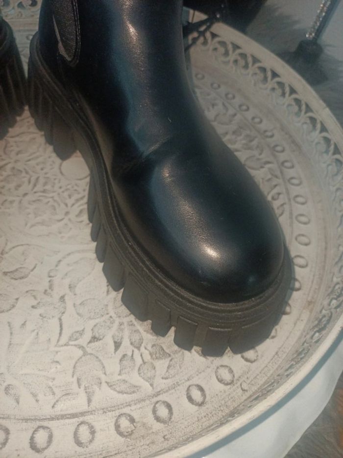Magnifique paire de boots type Chelsea 38 - photo numéro 7