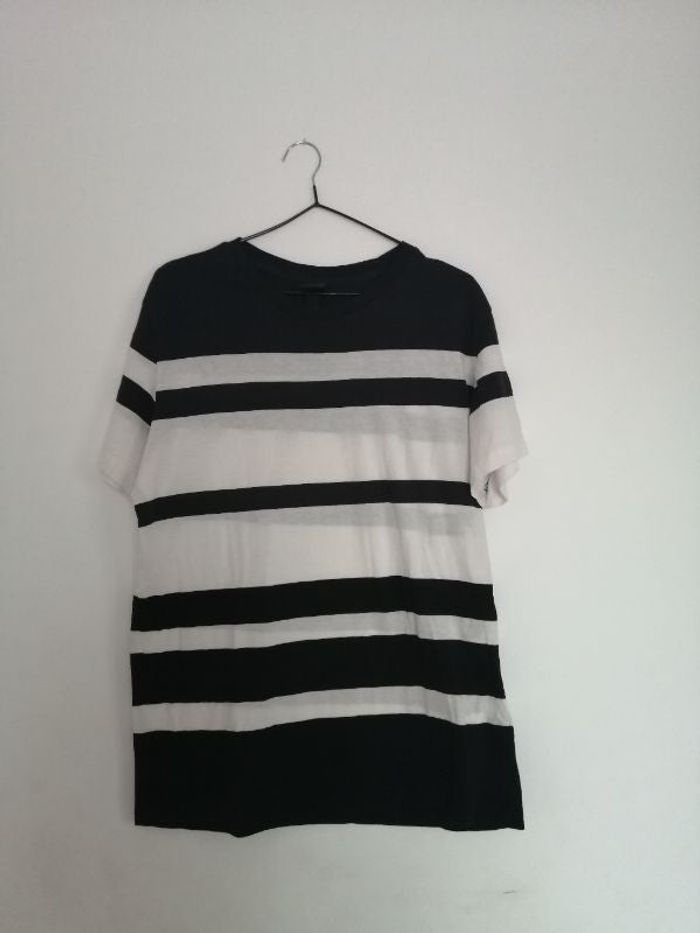 T-shirt homme H&M neuf taille M