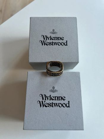 Vivienne Westwood Scilly Ring Size L