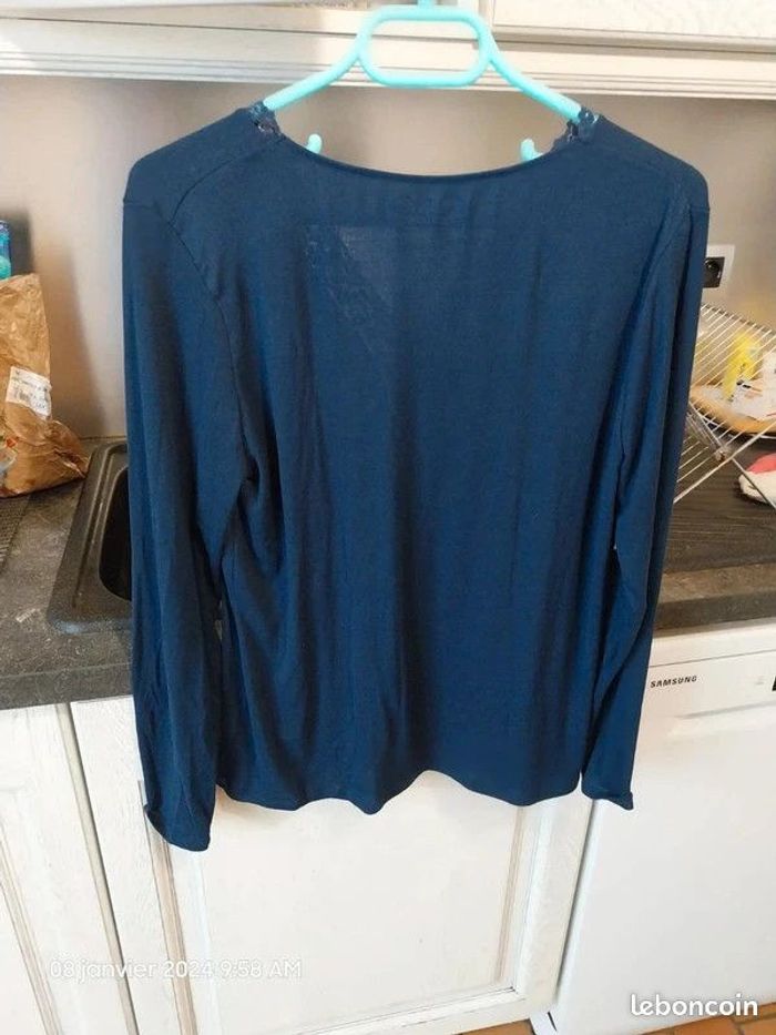 Tee-shirt manches longues Thermolactyl Sensitive, finition dentelle – Damart – taille 46-48 L - photo numéro 8