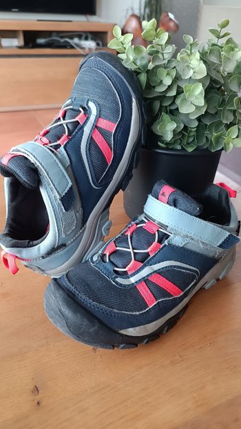 Baskets chaussures de randonnée 33