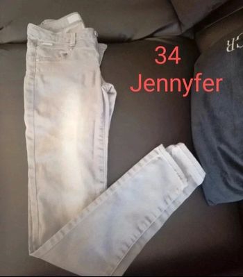 Jeans slim femme.34..