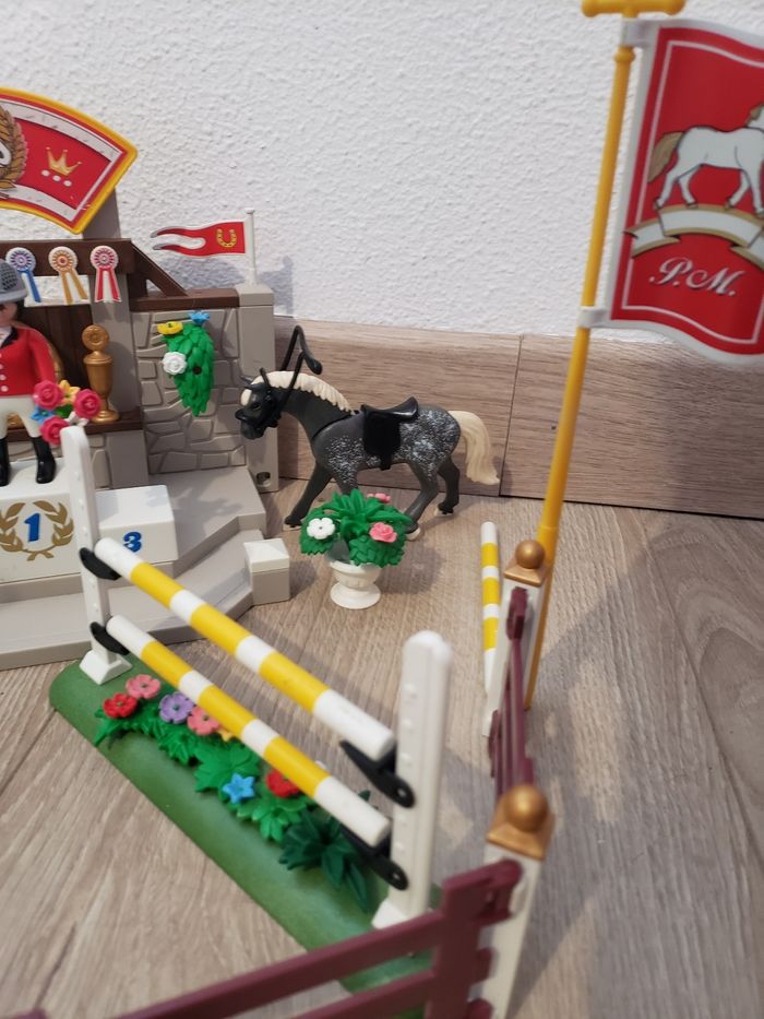 Piste d'obstacles hippiques - photo numéro 6