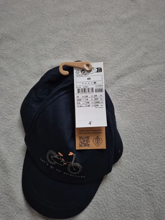 Casquette neuve kiabi taille 49 1-2 ans - photo numéro 2