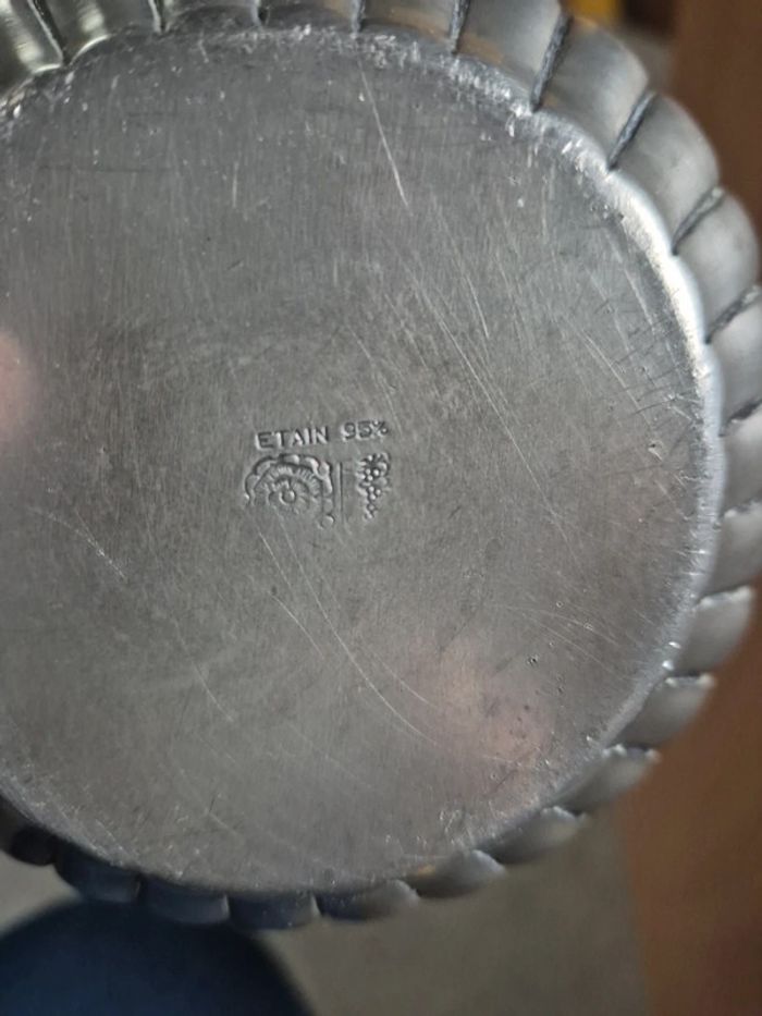 pot en etain - photo numéro 3