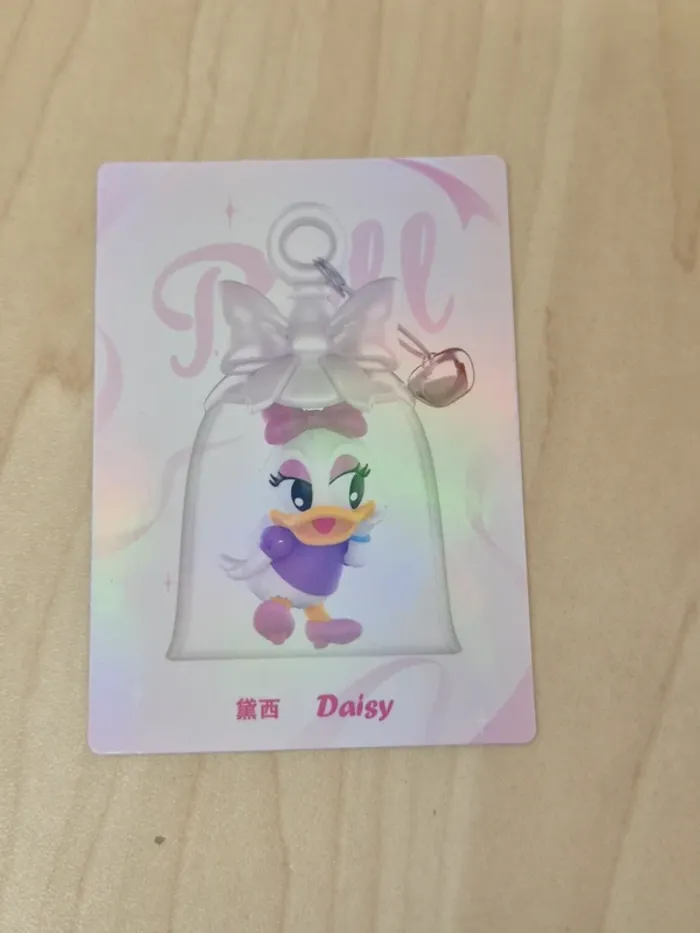 Figurine Pop Mart Disney Bell : Daisy - photo numéro 8