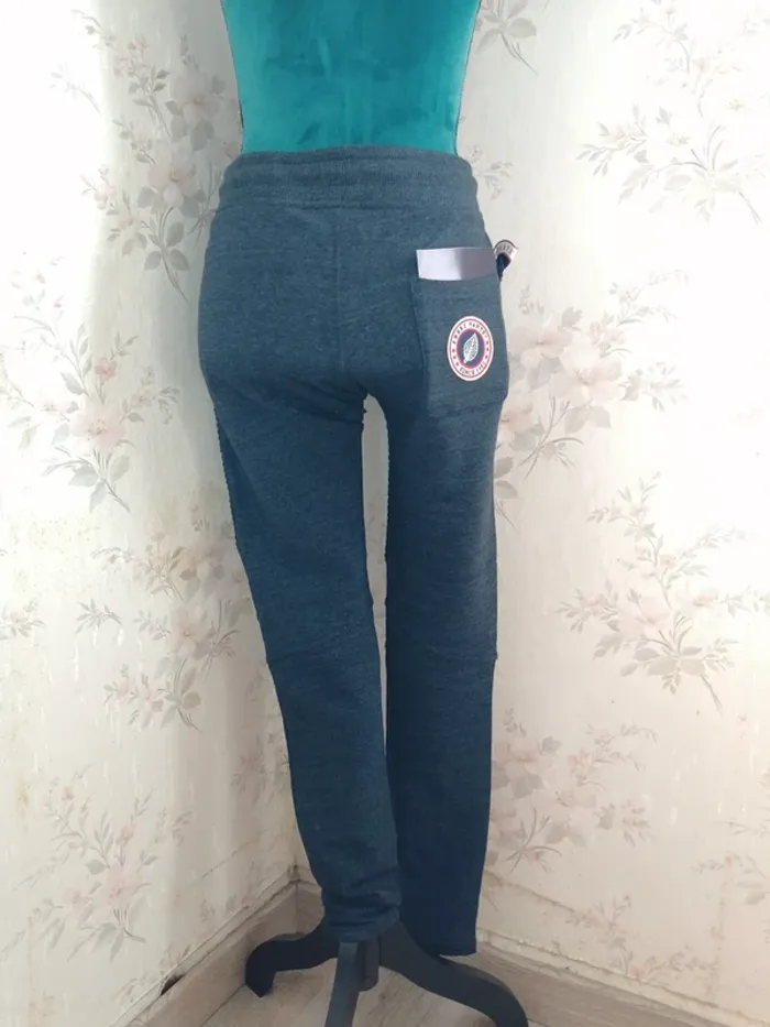 Pantalon jogging coupe biky gris shiné à reliefs sur les genoux / sweet pants / (S) - photo numéro 7