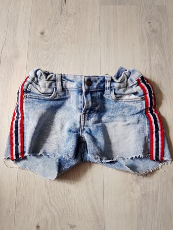 Short jean bleu 8 ans