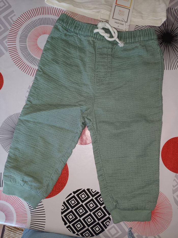 Tenue ensemble 🐘 léger taille 12 mois Neuf 🏷 valeur 30€ - photo numéro 3