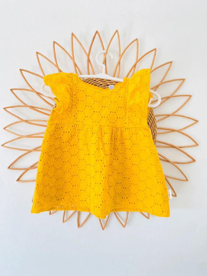 Ensemble robe & bloomer 18 mois parfait état - photo numéro 2