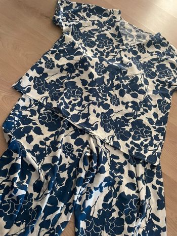 Ensemble motif bleu et blanc 