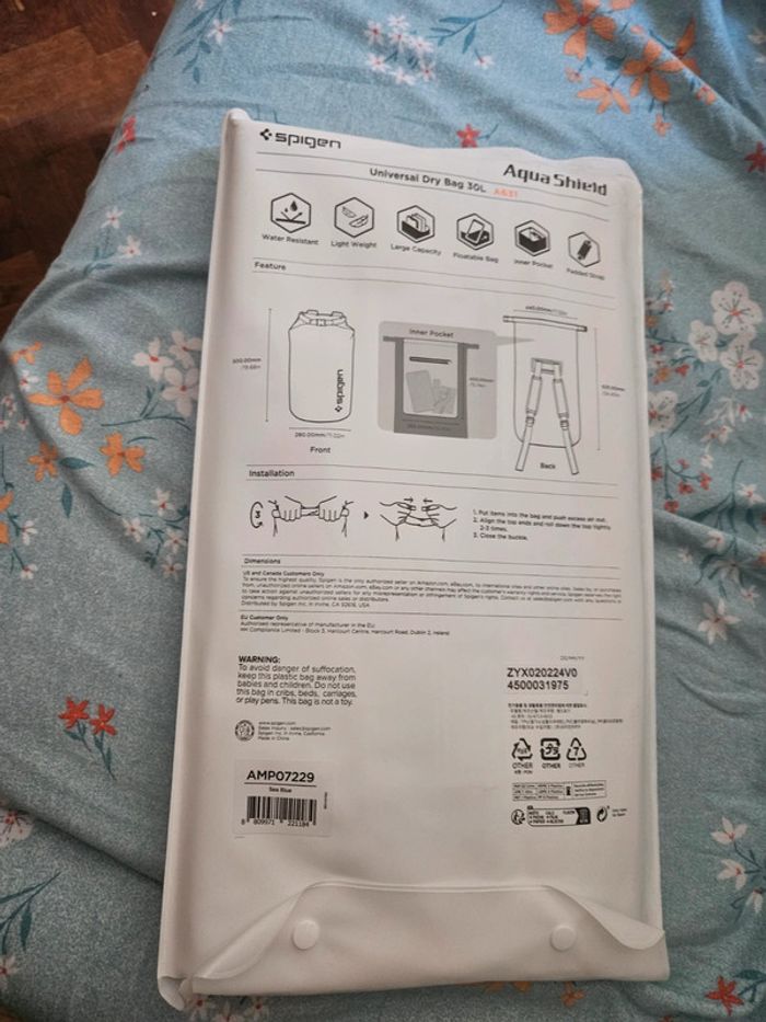Spigen Aqua Shield 30Lsac étanche Neuf avec étiquette •• - photo numéro 2