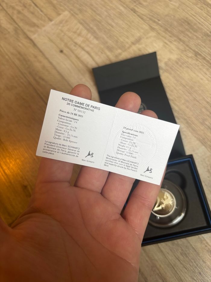 Pièce 2€ commémorative Notre-Dame de Paris 2025 – BE– Tirage limité - photo numéro 6