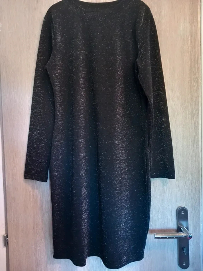 Robe à manches longues L 40