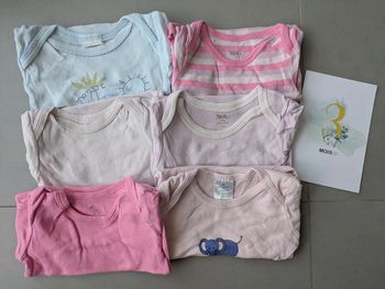 Lot 6 body manches courtes 3 mois