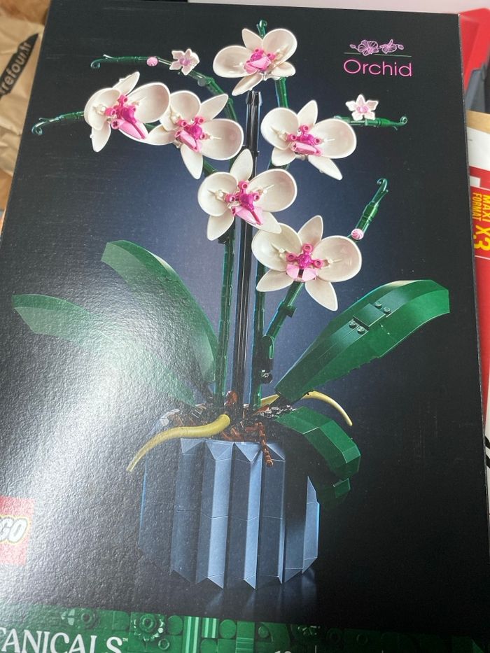 Lego orchidée 10311