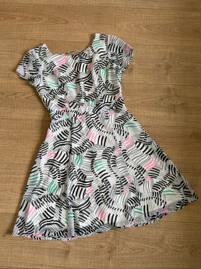 Robe d’été à manches courtes Lili Sidonio taille XS comme neuve - photo numéro 7