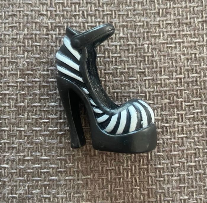 Accessoires poupée Frankie Stein - photo numéro 5