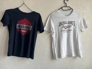 2 t-shirt Jack et Jones 12ans