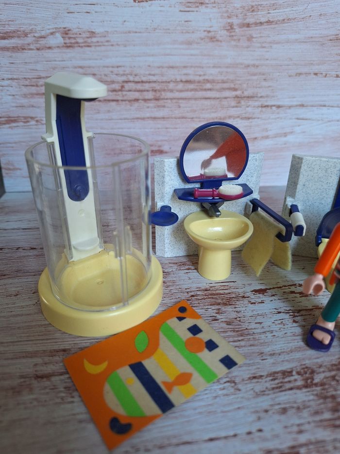 Figurine Playmobil La salle de bain - photo numéro 3