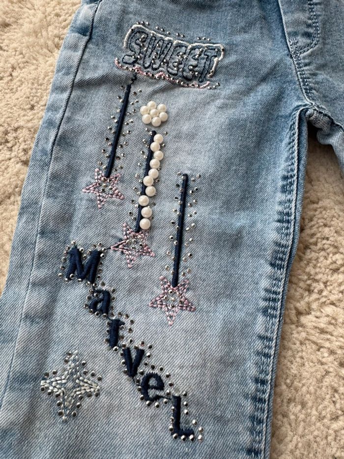 👖Lot 2 jeans - fille 4 ans- levi’s- Class - très bon état et bon état - photo numéro 3