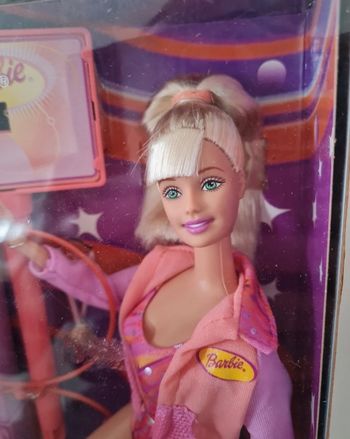 Barbie super gymnast NRFB