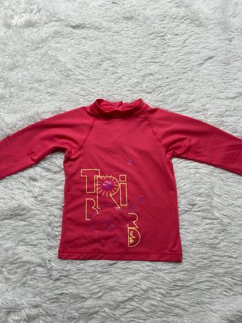 Teeshirt / maillot de bain anti UV décathlon